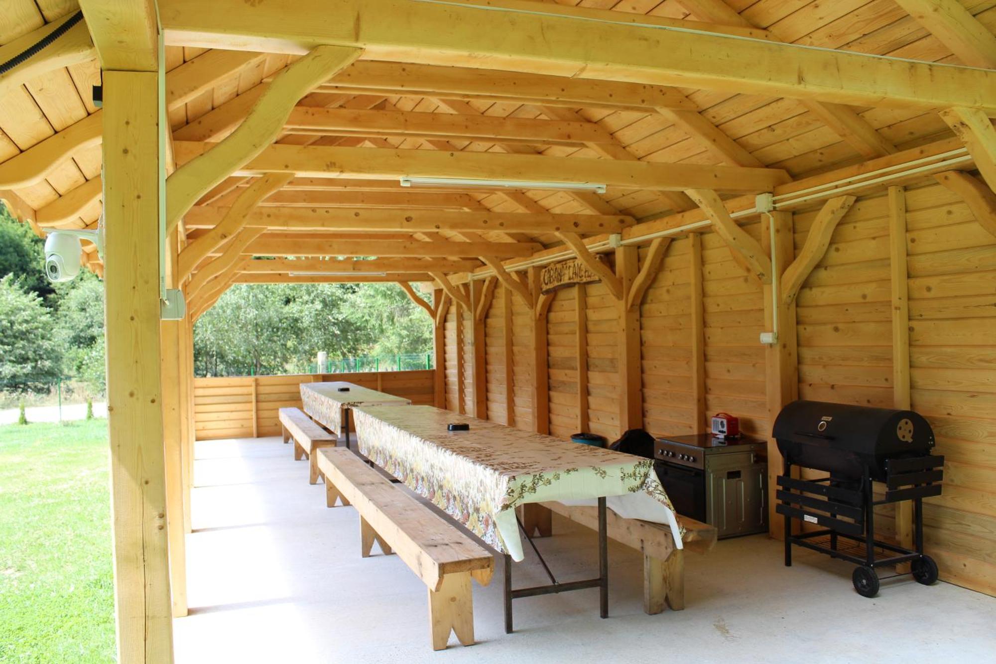 Cabana Laica, Romania Petrila Luaran gambar